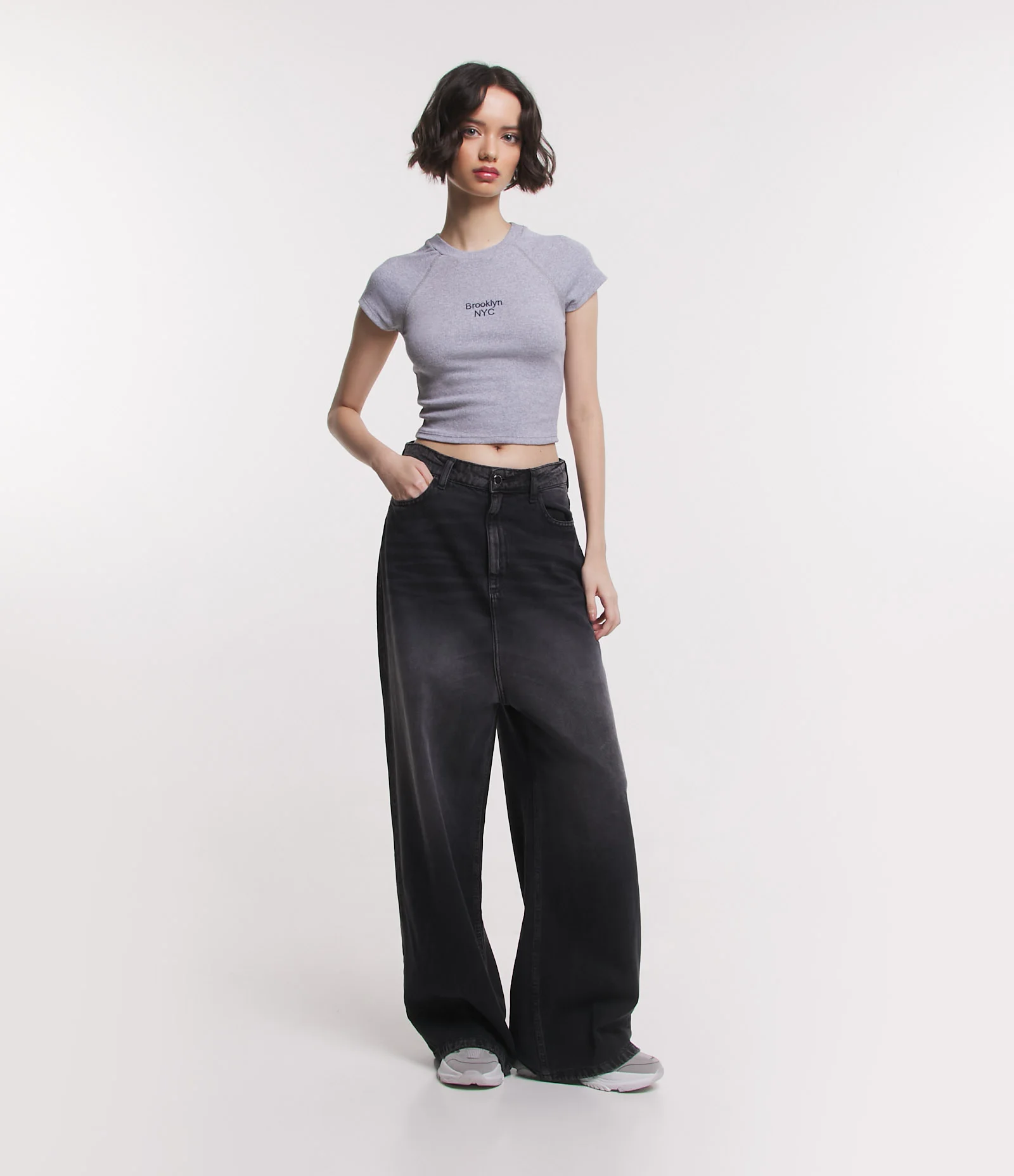 Blusa Manga Curta em Ribana com Brooklyn NYC Bordado Cinza 2