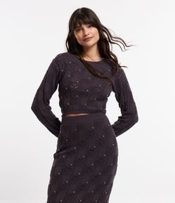 Suéter Curto em Tricô com Pontos Trabalhados e Strass