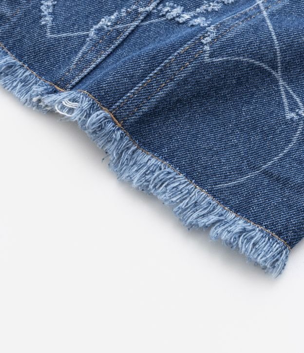 Jaqueta Cropped Infantil em Jeans com Estampa de Corações - Tam 5 a 14 anos Azul 4
