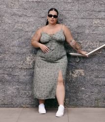 Roupas plus size: estilo e qualidade - Renner