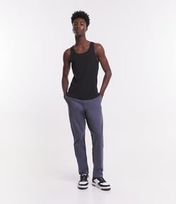 Calça Masculina Skinny em Sarja com Elastano