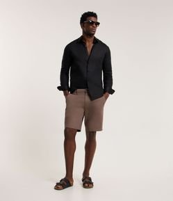 Bermuda Slim em Sarja com Elastano