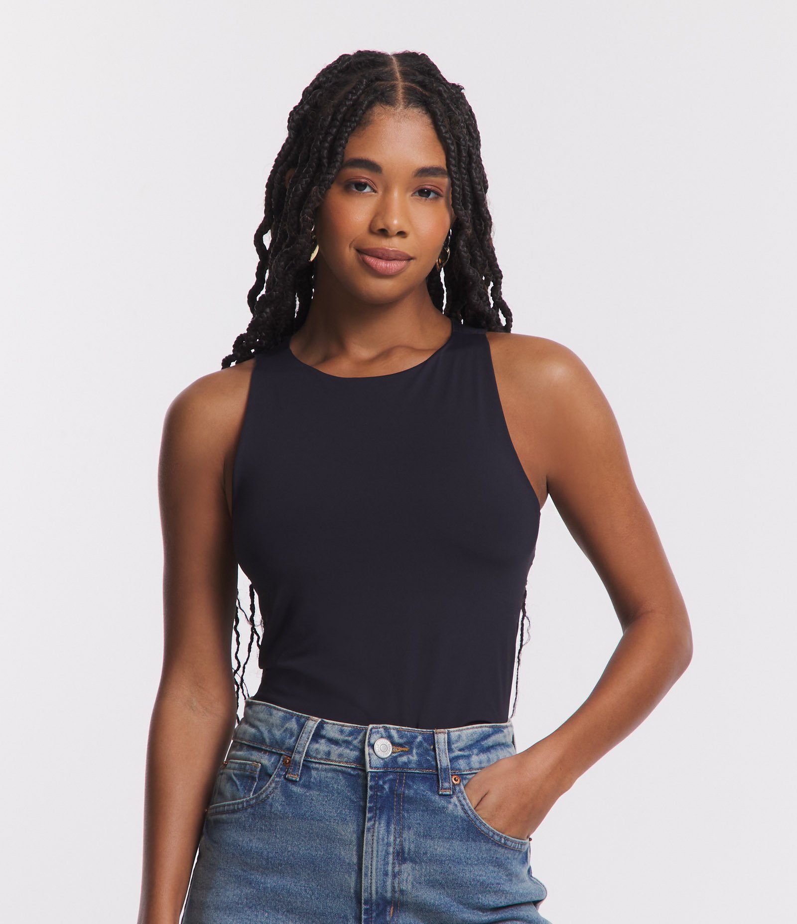 Blusa sem Manga em Microfibra com Decote Halter Preto 1