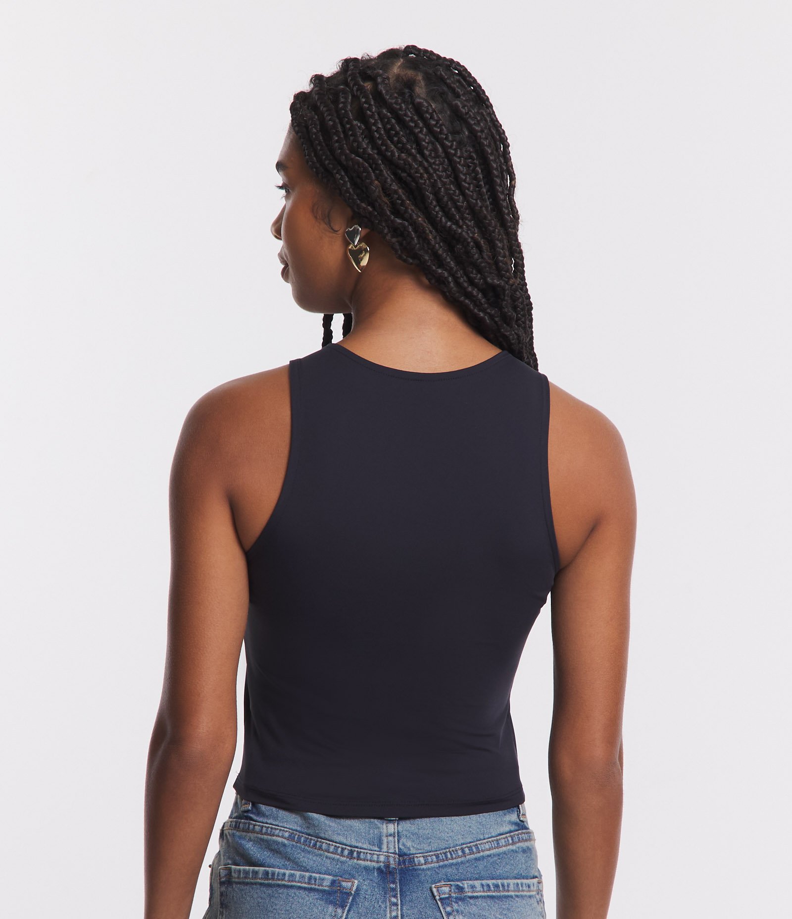 Blusa sem Manga em Microfibra com Decote Halter Preto 3