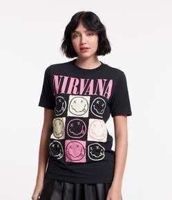 Camiseta Alongada em Meia Malha com Estampa Banda Nirvana Carinhas