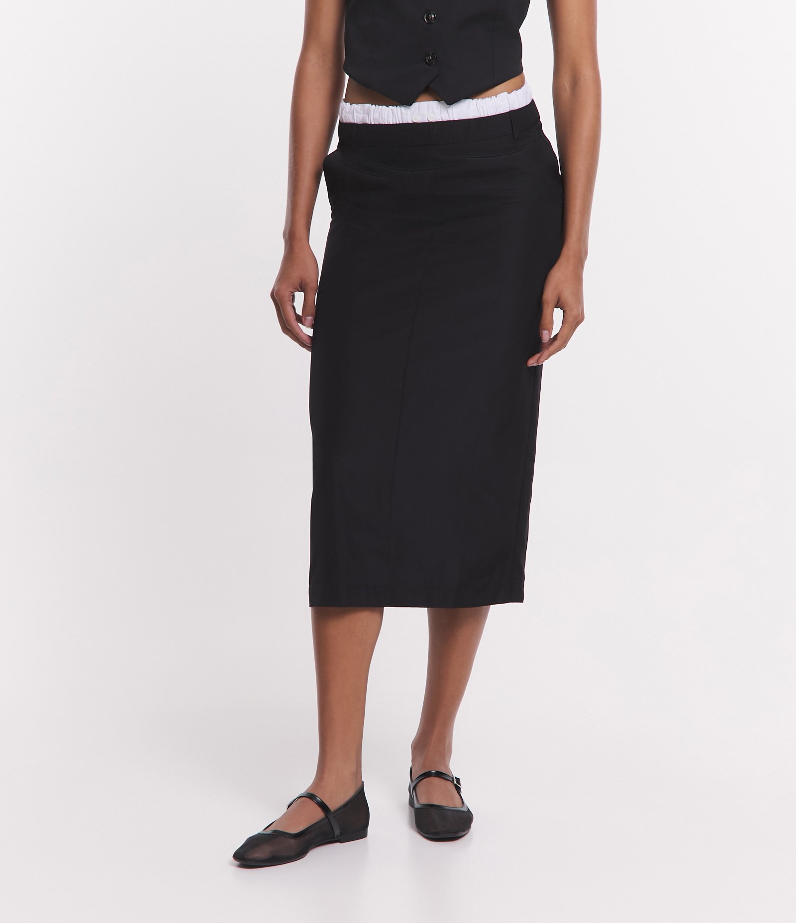 Saia Midi Alfaiatada com Cós Duplo e Zíper nas Costas Cinza Chumbo 2