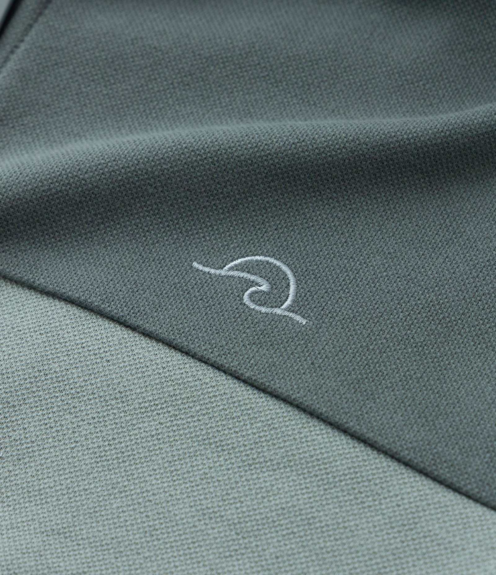 Jaqueta Infantil com Capuz e Recortes - Tam 5 a 14 anos 6