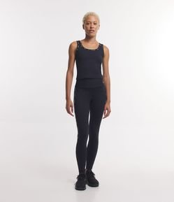 Calça Legging Esportiva em Poliamida com Detalhe em Animal Print