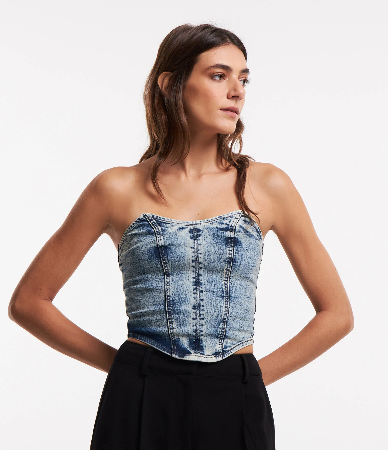 Top Corset em Jeans com Decote Tomara que Caia e Recortes Azul 1