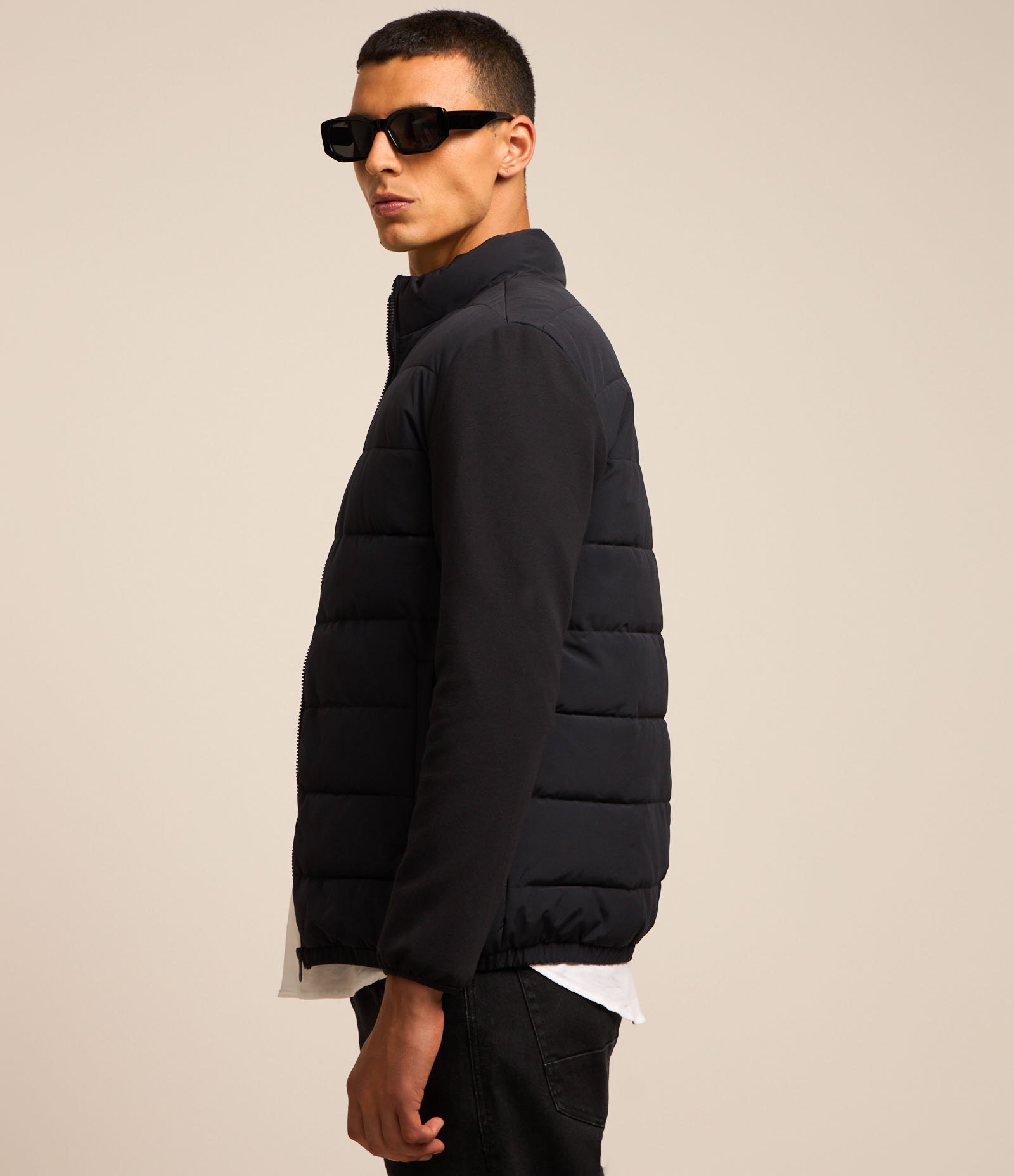 Jaqueta em Tricoline Ultraleve com Gola Alta 4