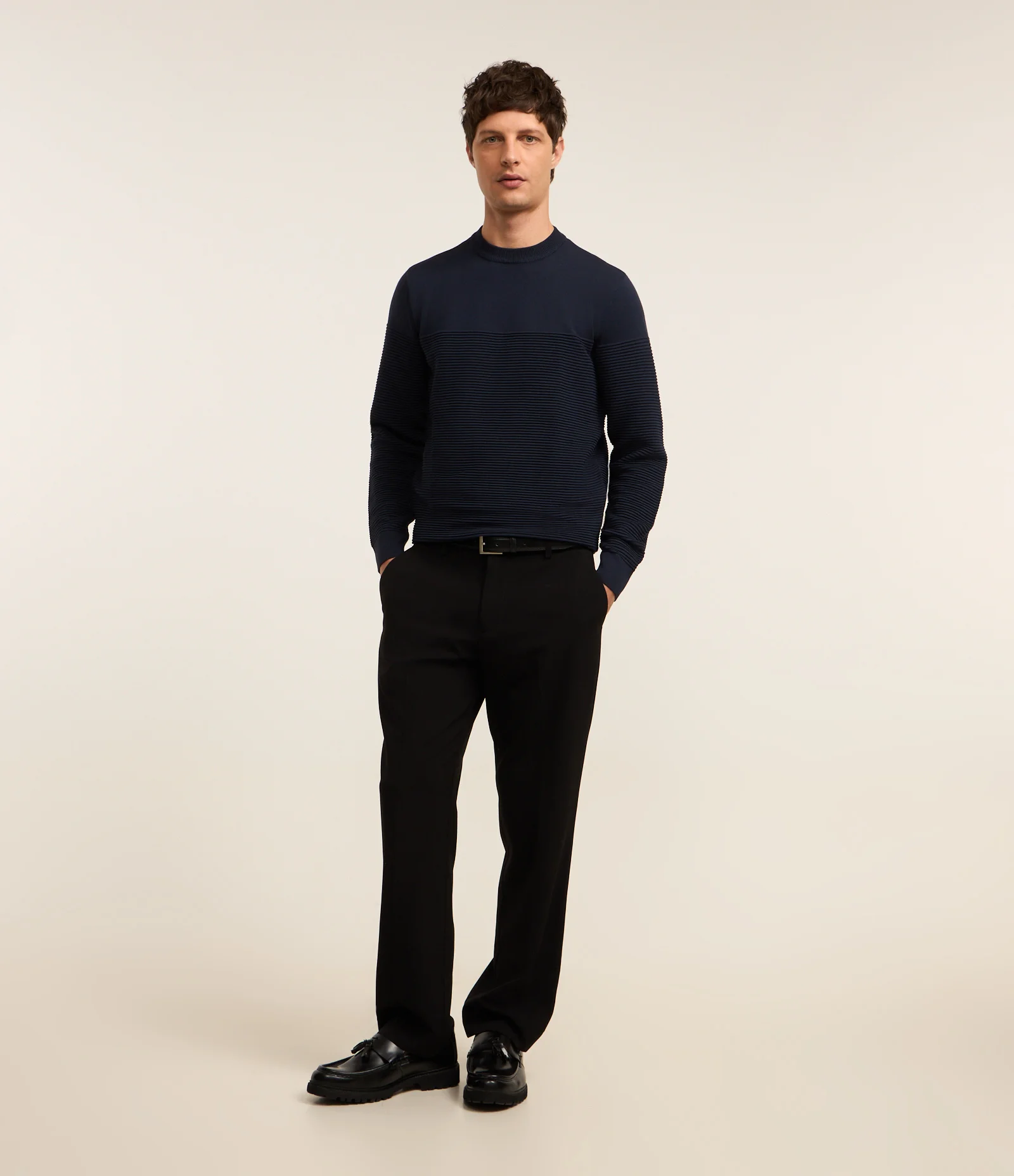 Suéter em Tricô com Textura em Nervuras Azul Escuro 2