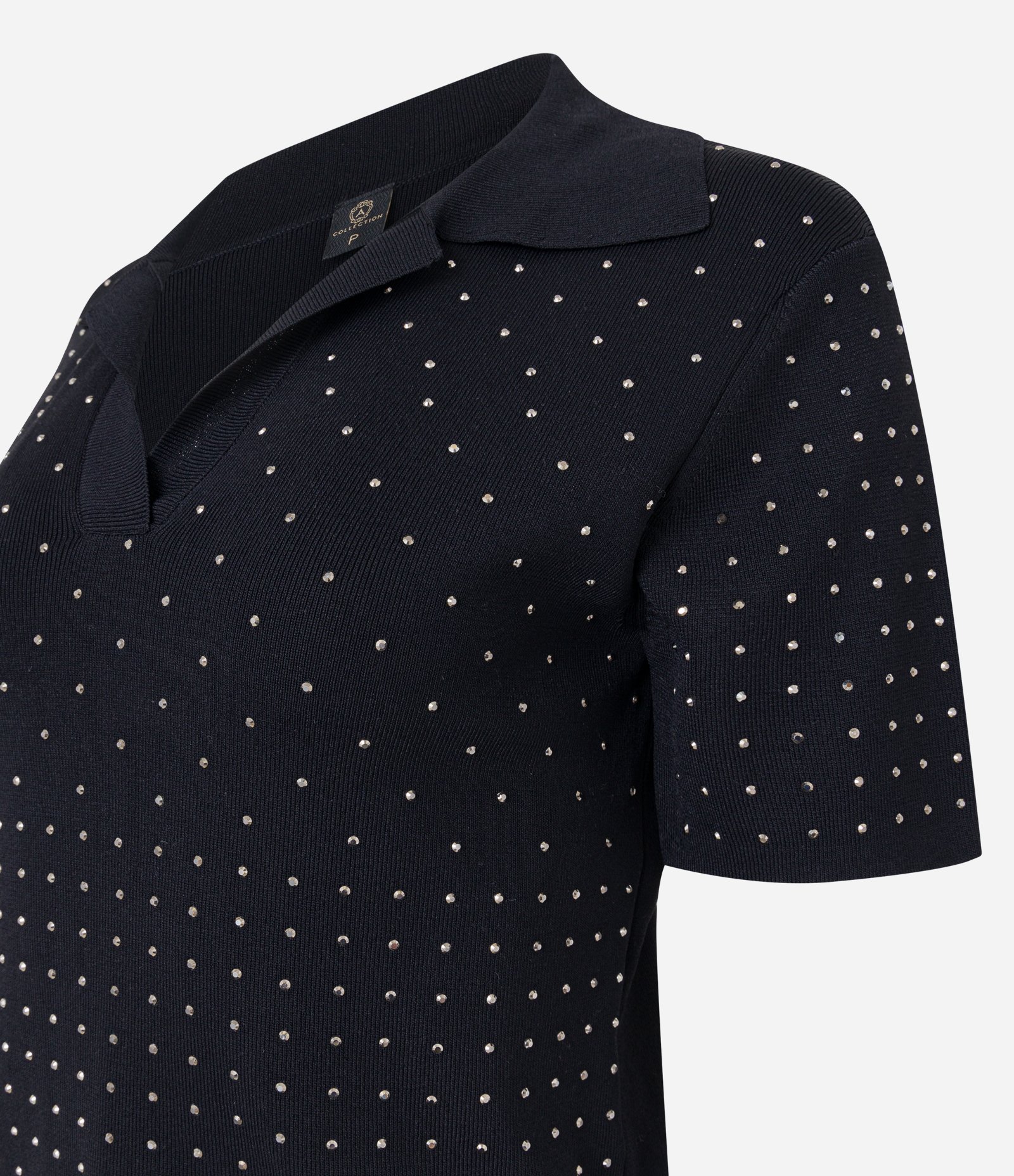Blusa em Viscose com Gola Polo e Strass Aplicados Preto 8