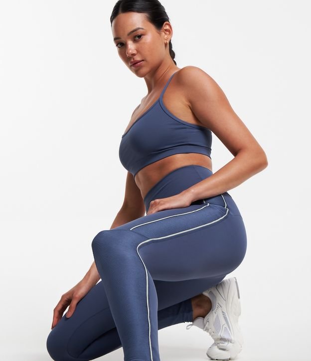 Calça Legging em Poliamida com Recorte Canelado e Viés Contrastante