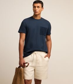 Bermuda em Algodão com Textura e Cós Elástico