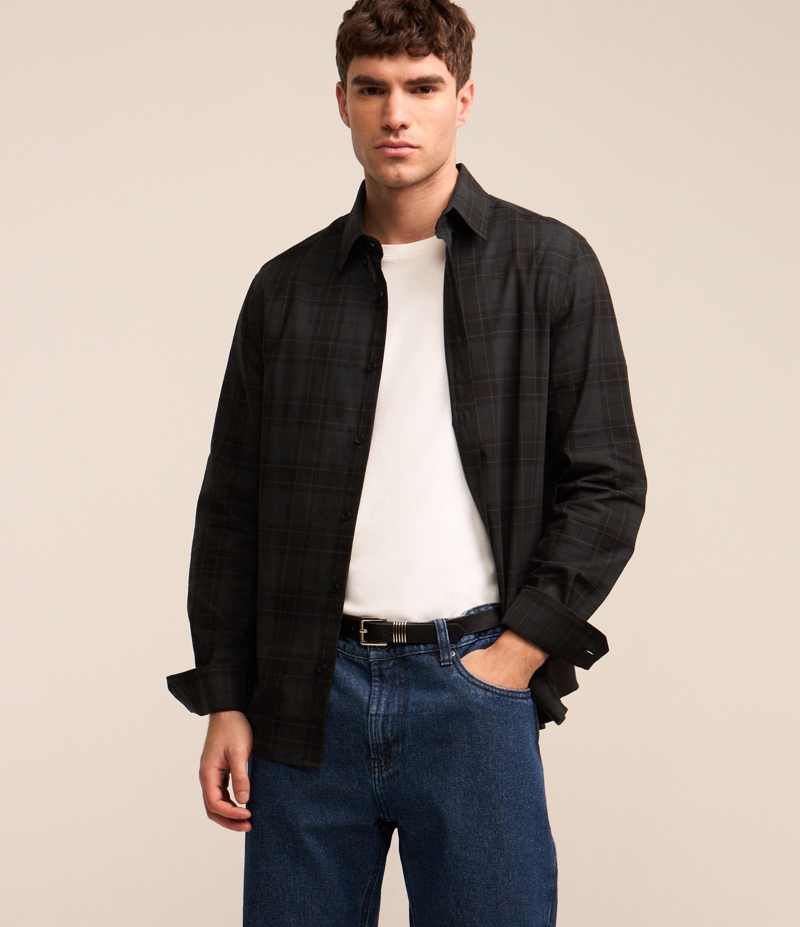 Camisa em Tricoline com Xadrez Grid Preto 1