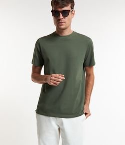 Camiseta Casual em Algodão com Textura Piquet