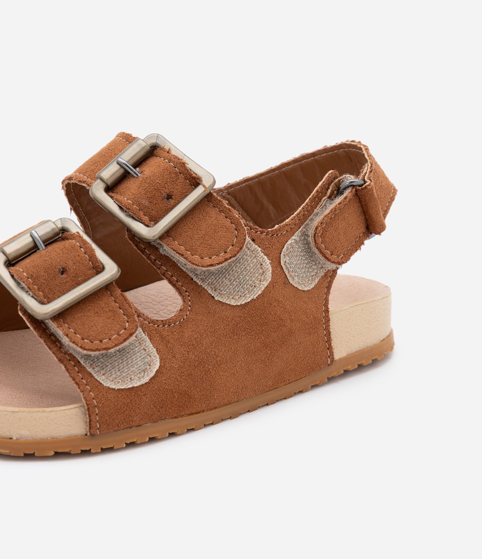 Sandália Infantil com Tiras para Fechamento - Tam 20 ao 27 Marrom 4