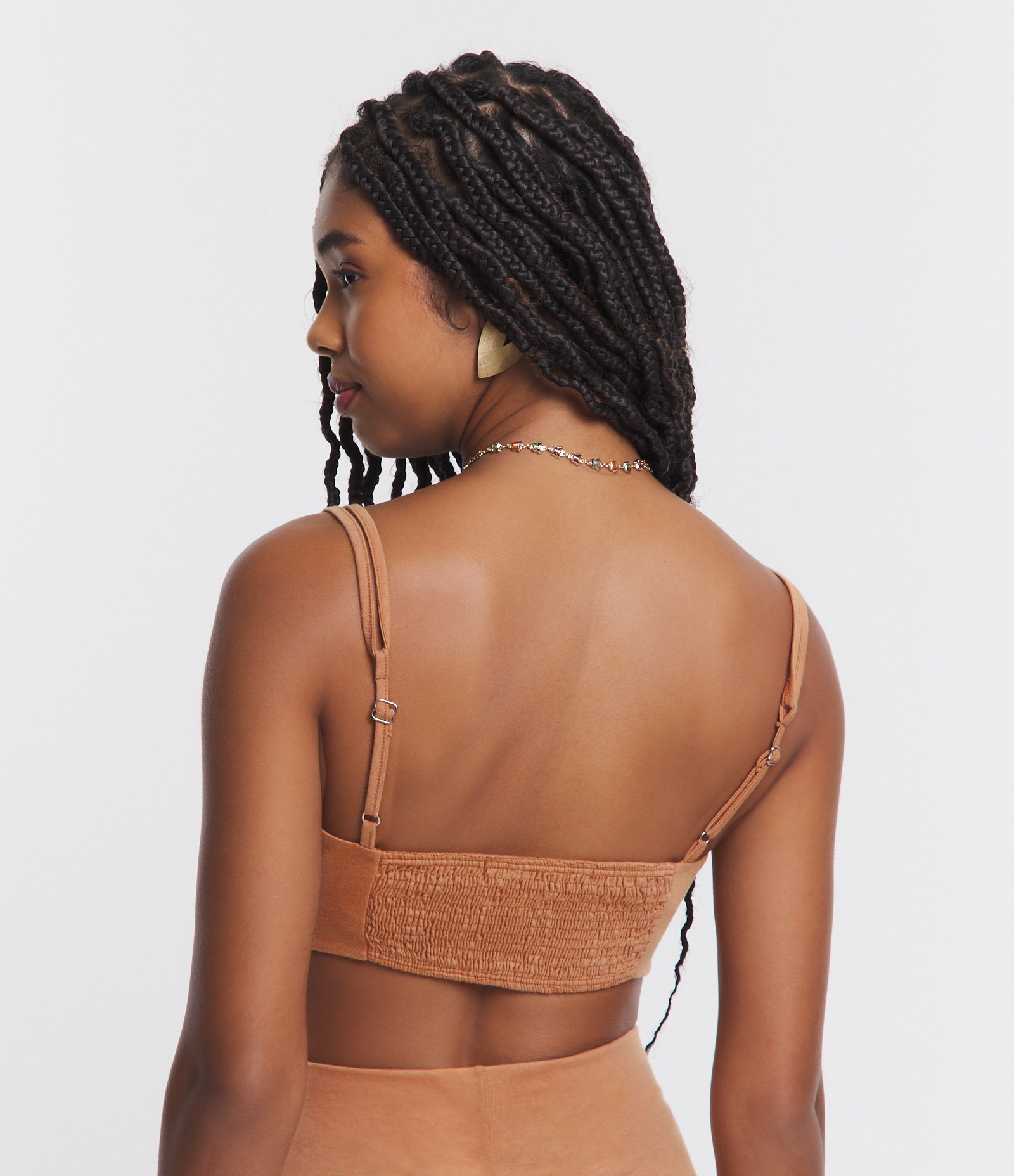 Top de Alcinha com Flor Aplicada e Lastex nas Costas Marrom 3