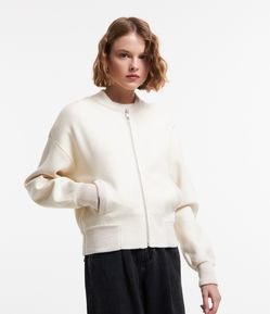 Casaco Bomber em Tricô com Bolsos