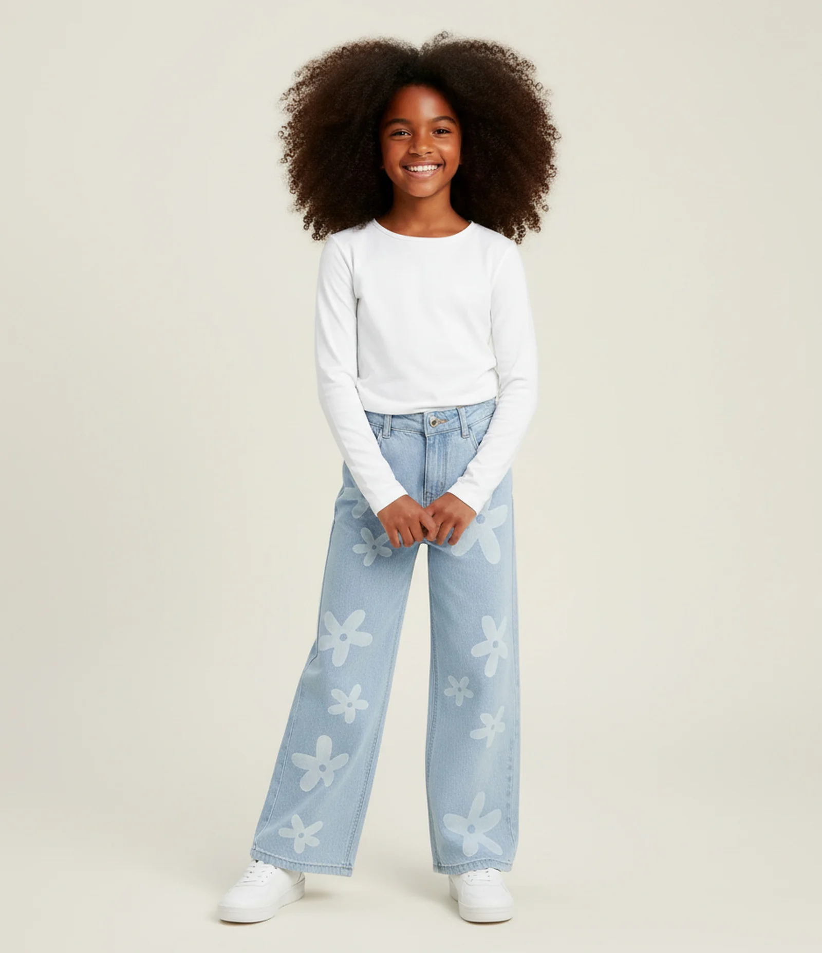 Calça Wide Leg Infantil Jeans com Estampa de Flores - Tam 5 a 14 anos Azul 1