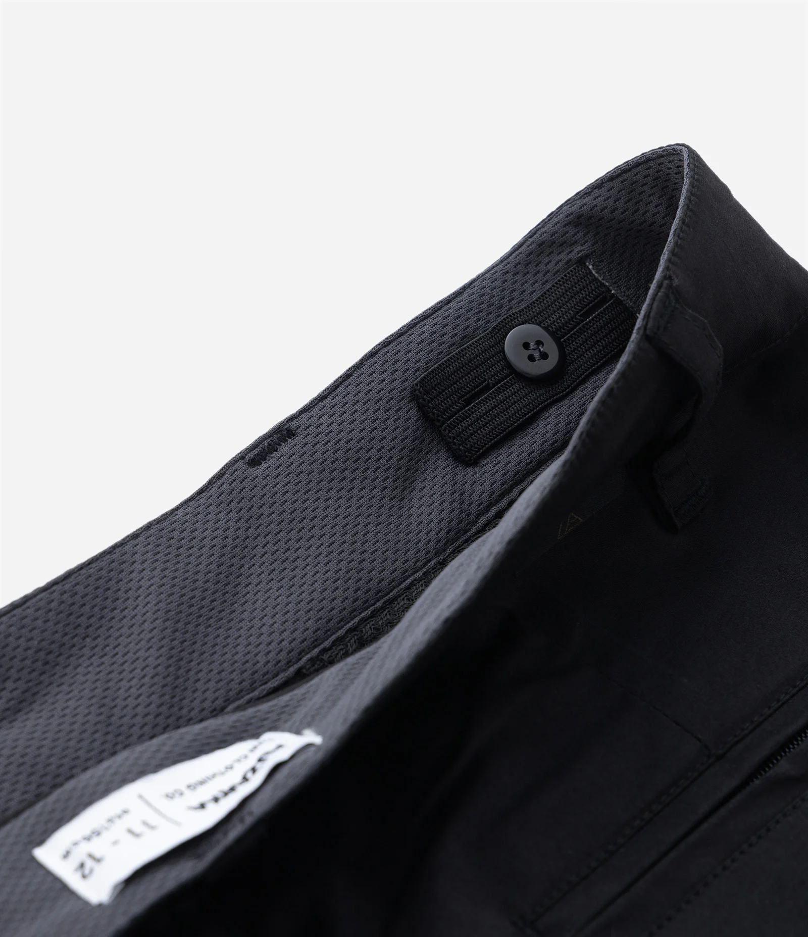 Bermuda Infantil em Sarja com Bolsinhos - Tam 5 a 14 Anos Preto 3