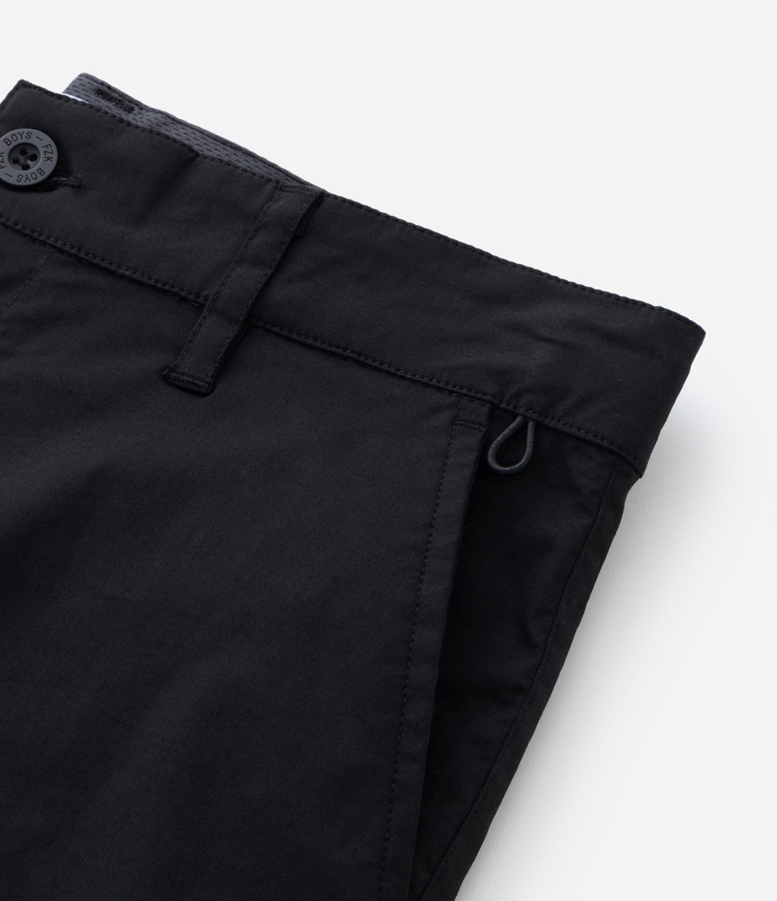 Bermuda Infantil em Sarja com Bolsinhos - Tam 5 a 14 Anos Preto 4