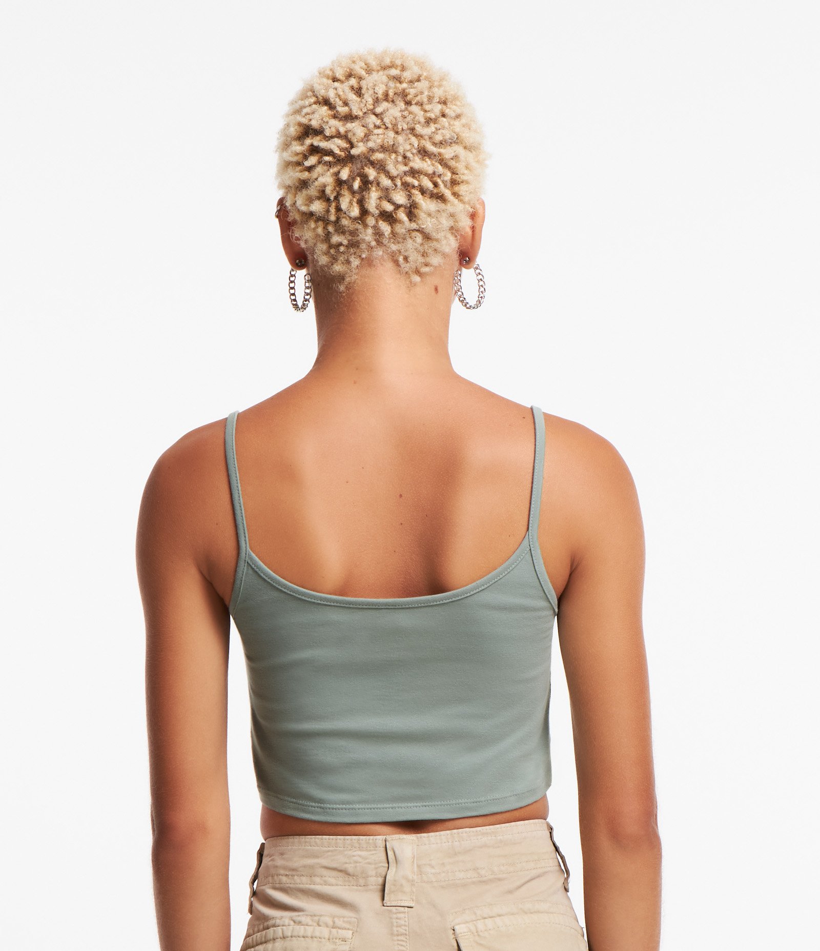 Blusinha de Alça Cropped em Cotton 3