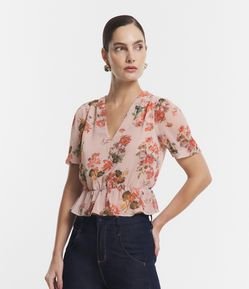 Blusa em Chiffon com Franzido na Barra e Estampa Floral