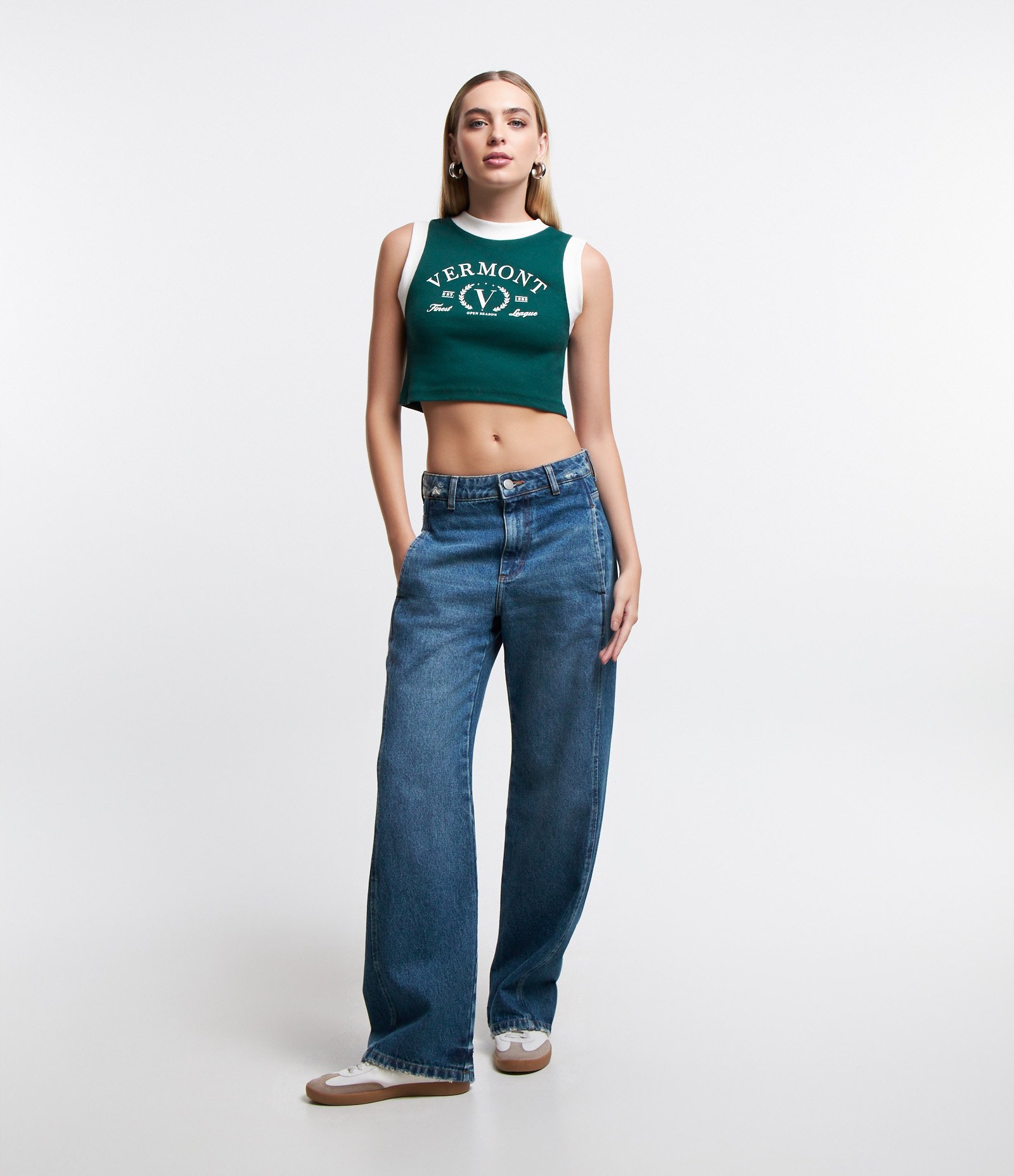 Blusa Cropped Sem Manga em Ribana com Lettering Vermont Verde 2