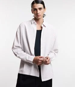 Camisa em Ana Ruga com Manga Longa e Estampa Listrada