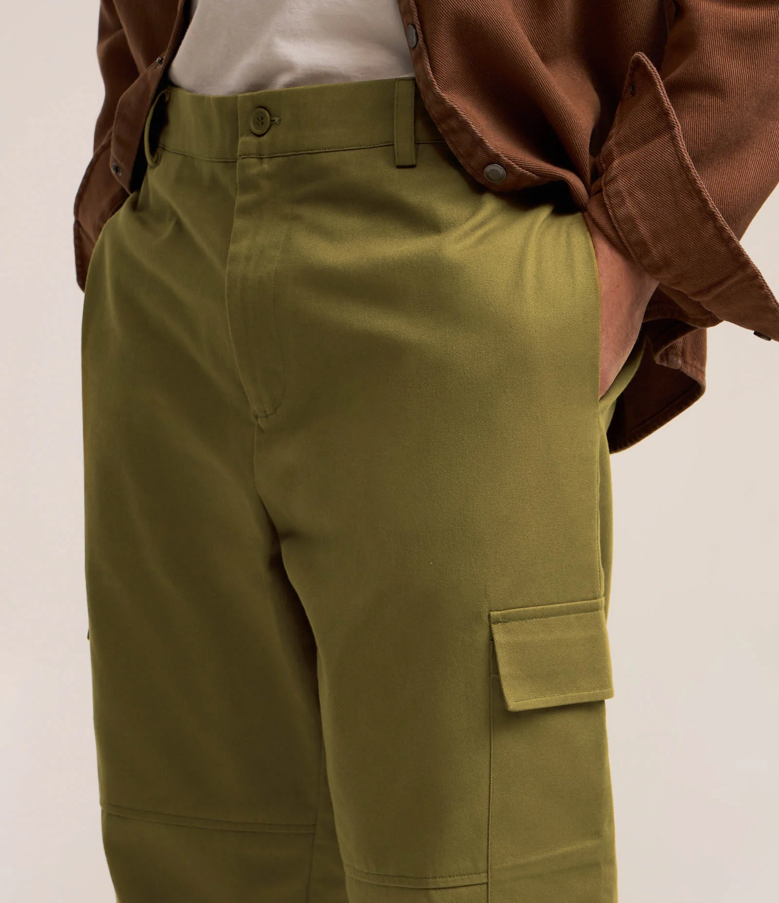 Calça Cargo Alfaiataria com Amarração na Barra Verde 2