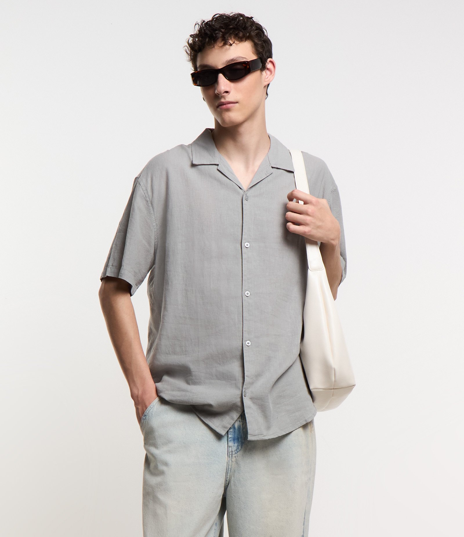 Camisa em Tricoline com Textura Cinza 1