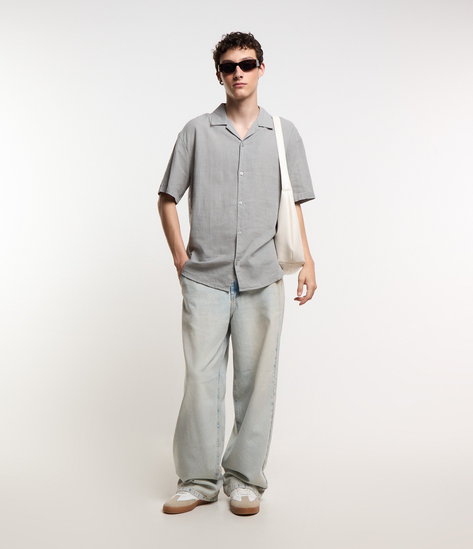 Camisa em Tricoline com Textura Cinza 2