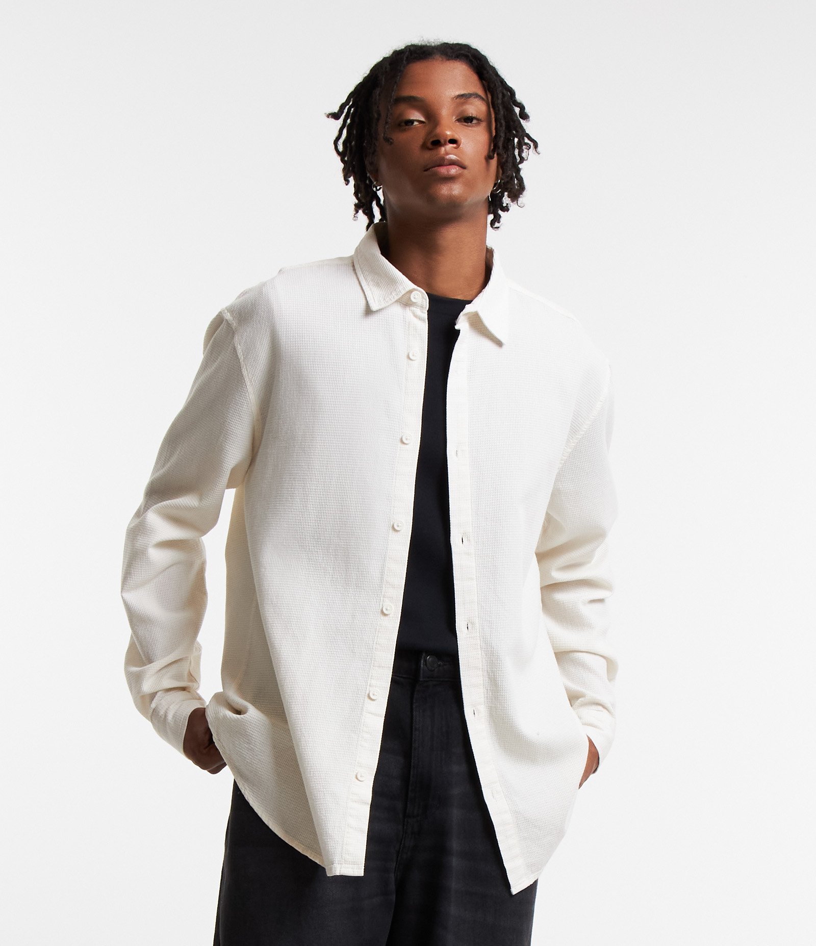 Camisa Overshirt em Tricoline Texturizada e com Botões Branco 1