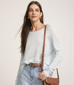 Suéter em Tricô com Gola Redonda