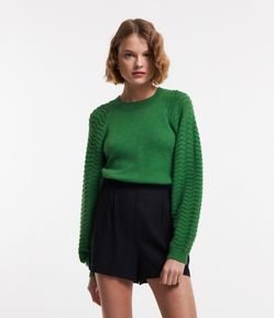 Suéter Regular em Tricô com Mangas Bufantes Texturizadas