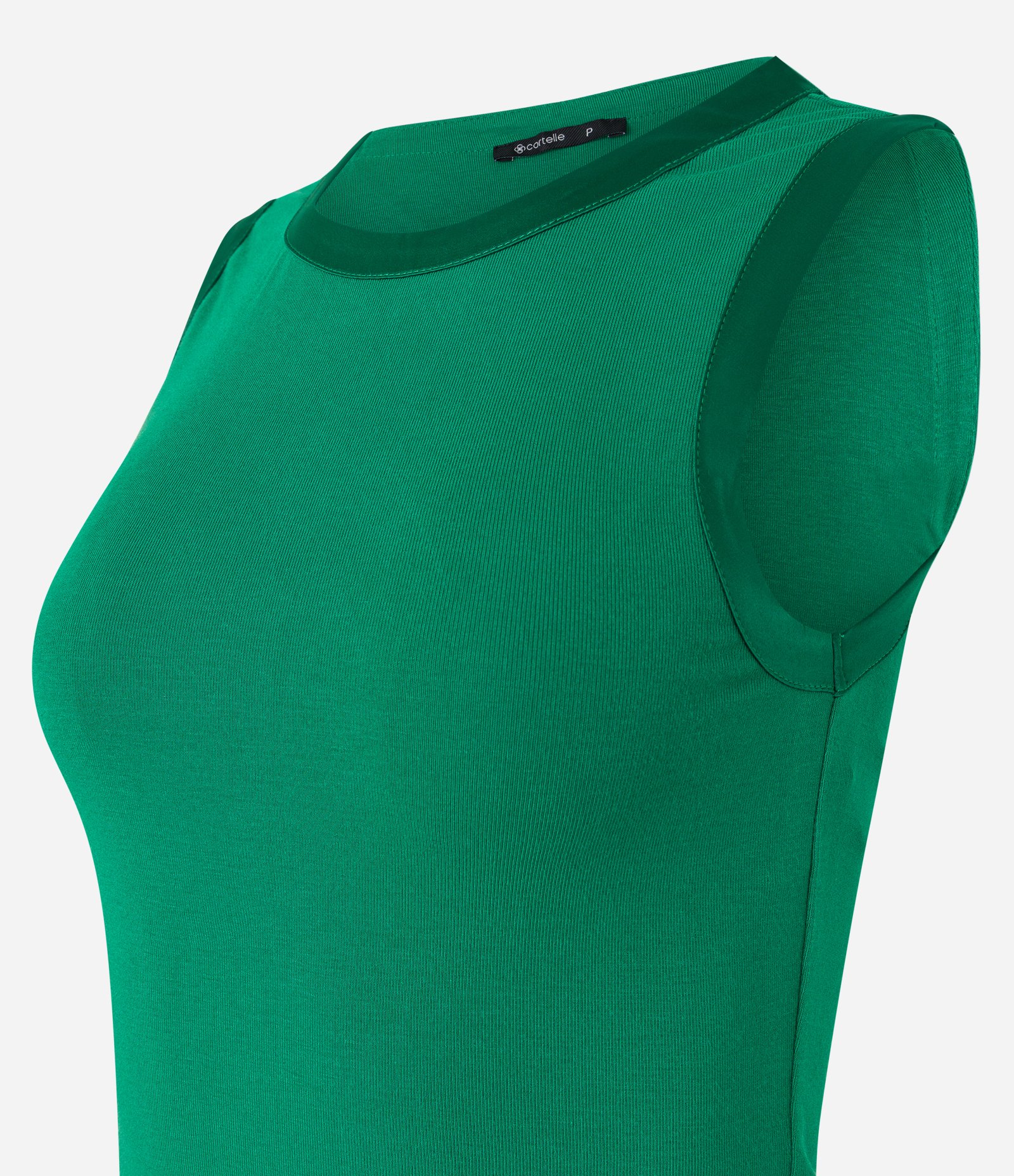Blusa em Viscose com Cava Acetinada Verde Escuro 6