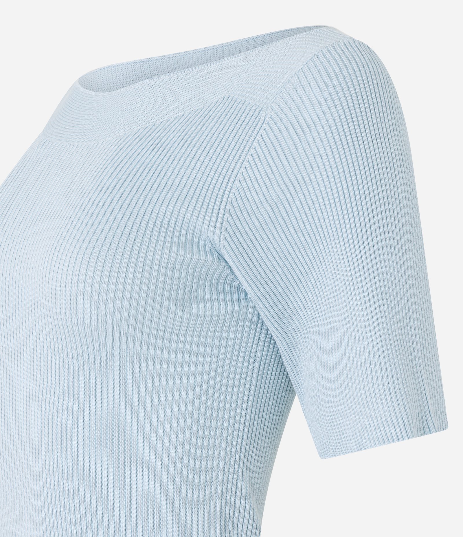 Blusa Básica em Tricô com Gola Canoa 6