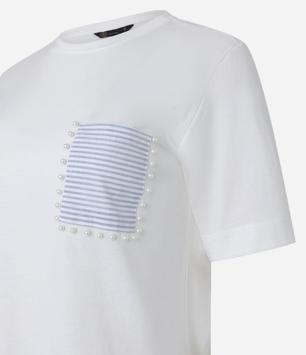 Camiseta em Meia Malha com Bolsinho Estampado Branco Neve 7