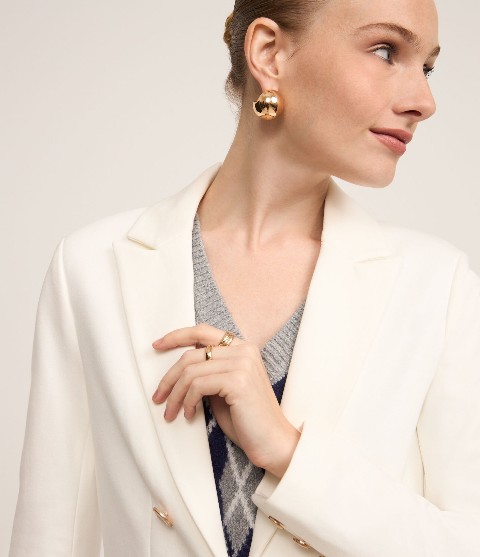 Blazer Alfaiatado em Ponto Roma com Botões Brasão Branco Neve 6