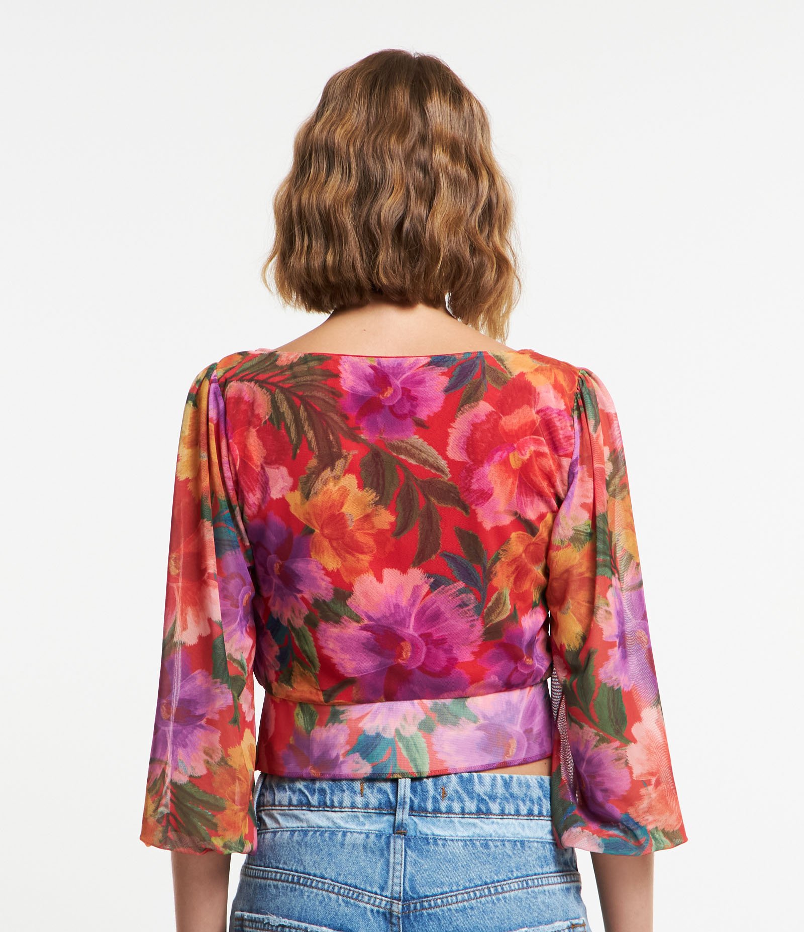 Blusa em Tule Floral com Manga 7/8 Bufante Vermelho 3