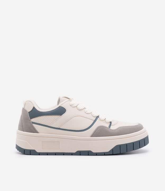 Tênis Cano Curto em Material Sintético com Recortes Contrastante