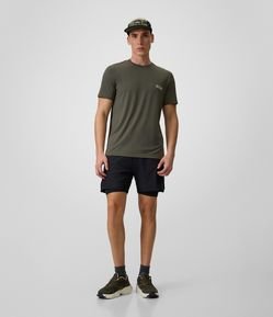 Bermuda Esportiva Corrida com Short de Compressão