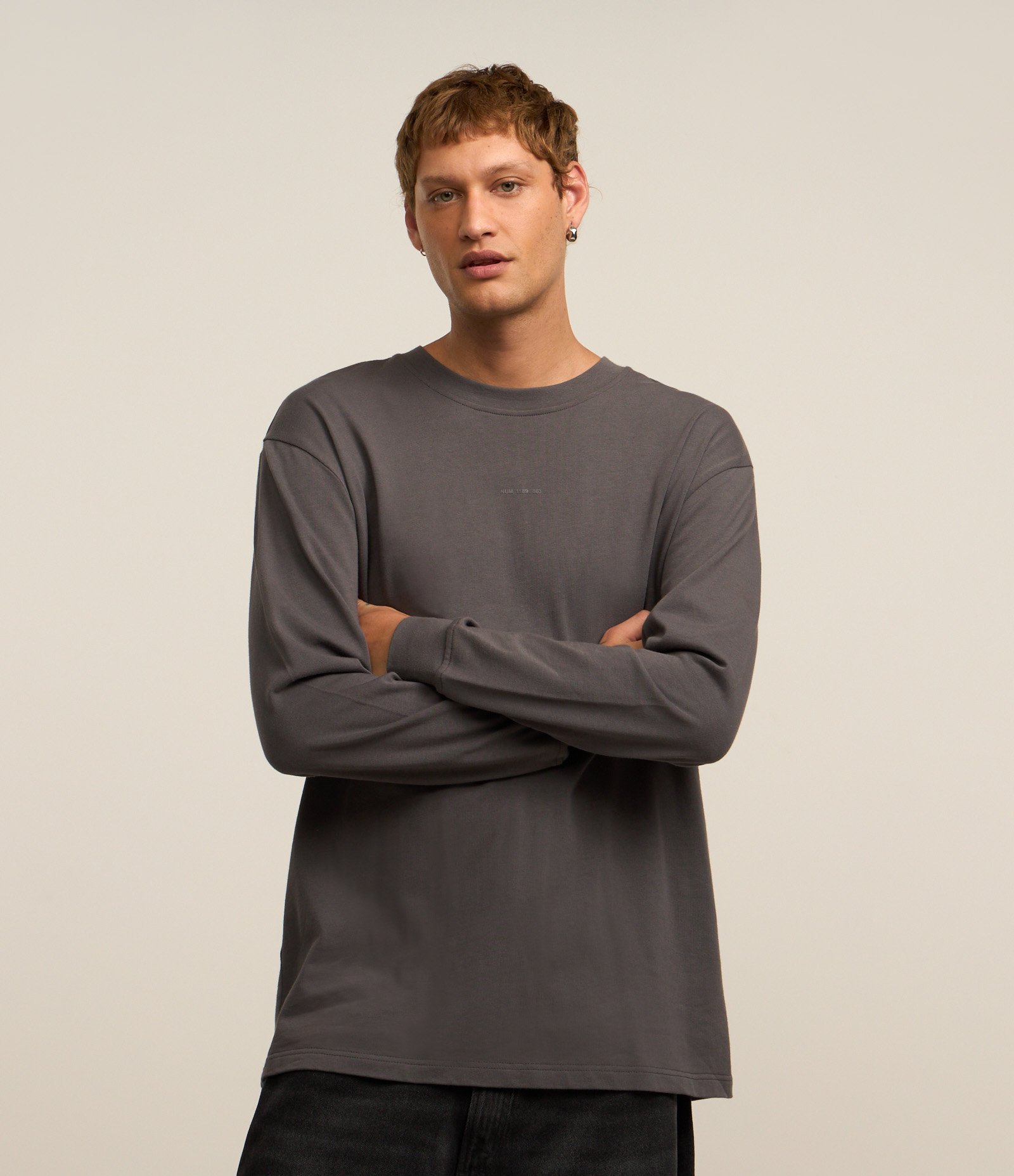 Camiseta Relaxed em Malhão com Estampa Mini Print Cinza 1