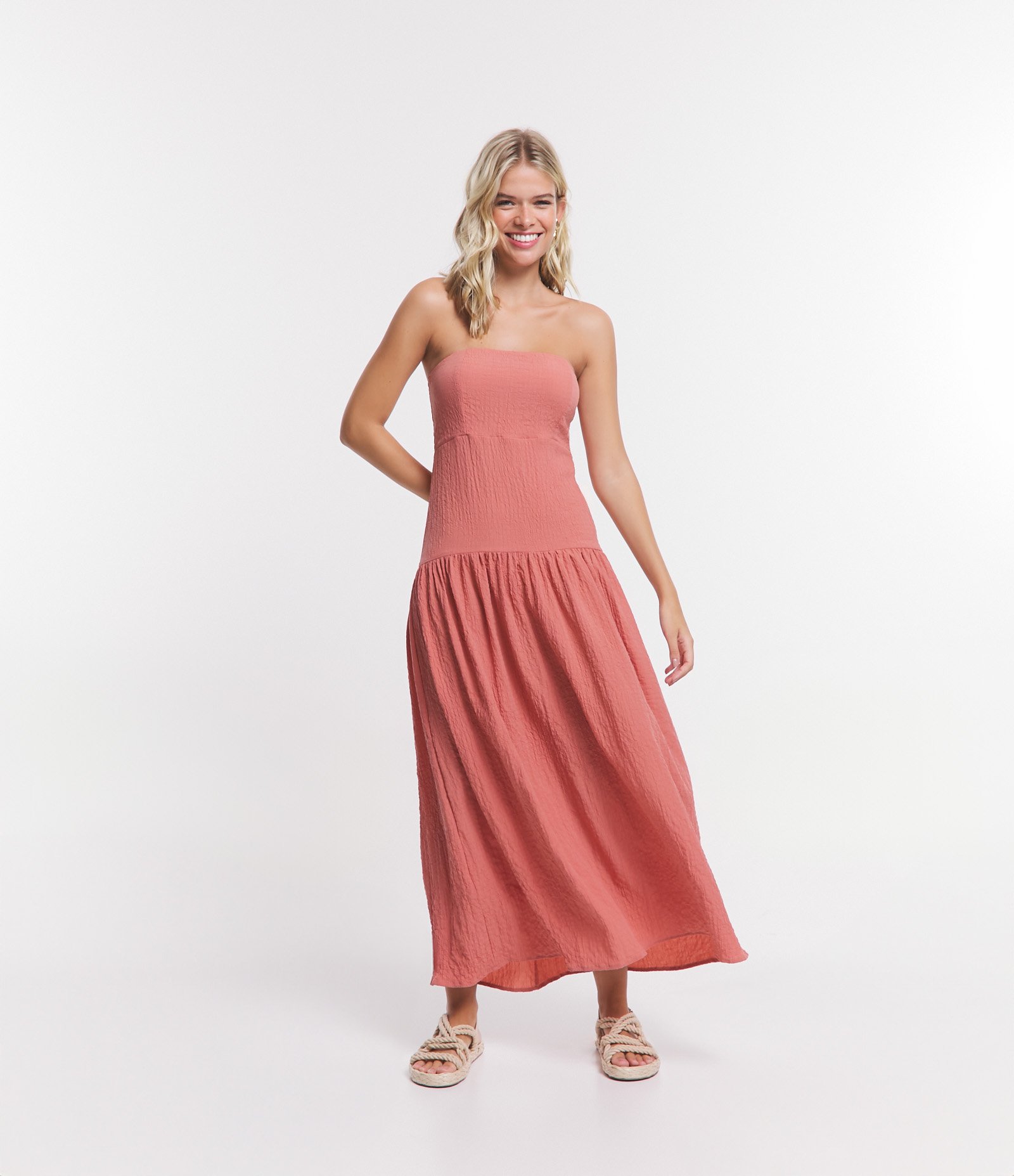 Vestido Midi com Decote Tomara que Caia e Lastex nas Costas Rosa Coral 1