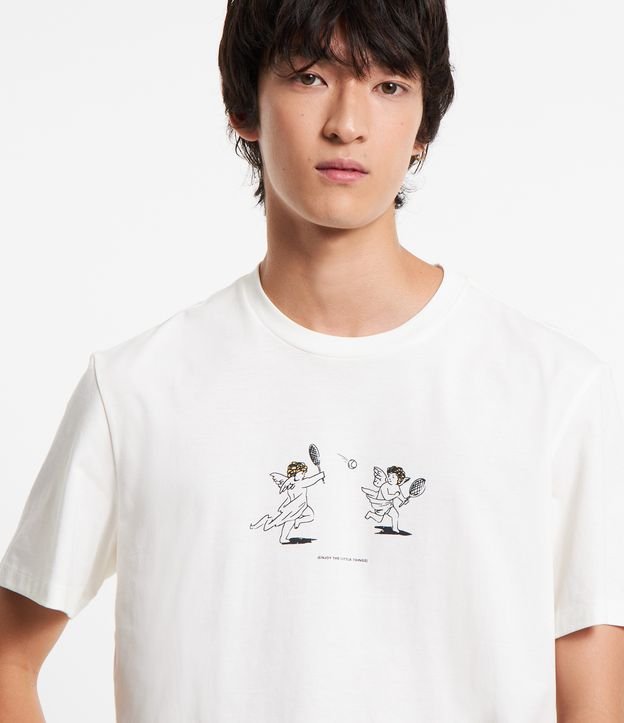 Camiseta Comfort em Algodão com Estampa Anjinhos Branco 4