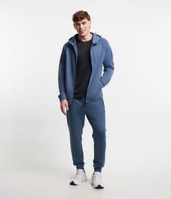 Calça Jogger Esportiva com Zíper no Bolso e Barra Ajustada