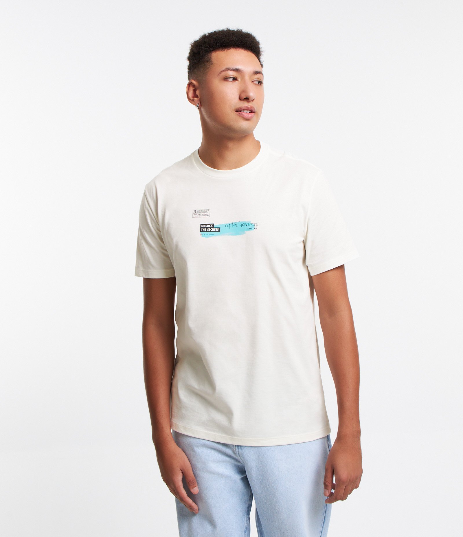 Camiseta Comfort em Algodão Estampa Unlock The Secrets Off White 1