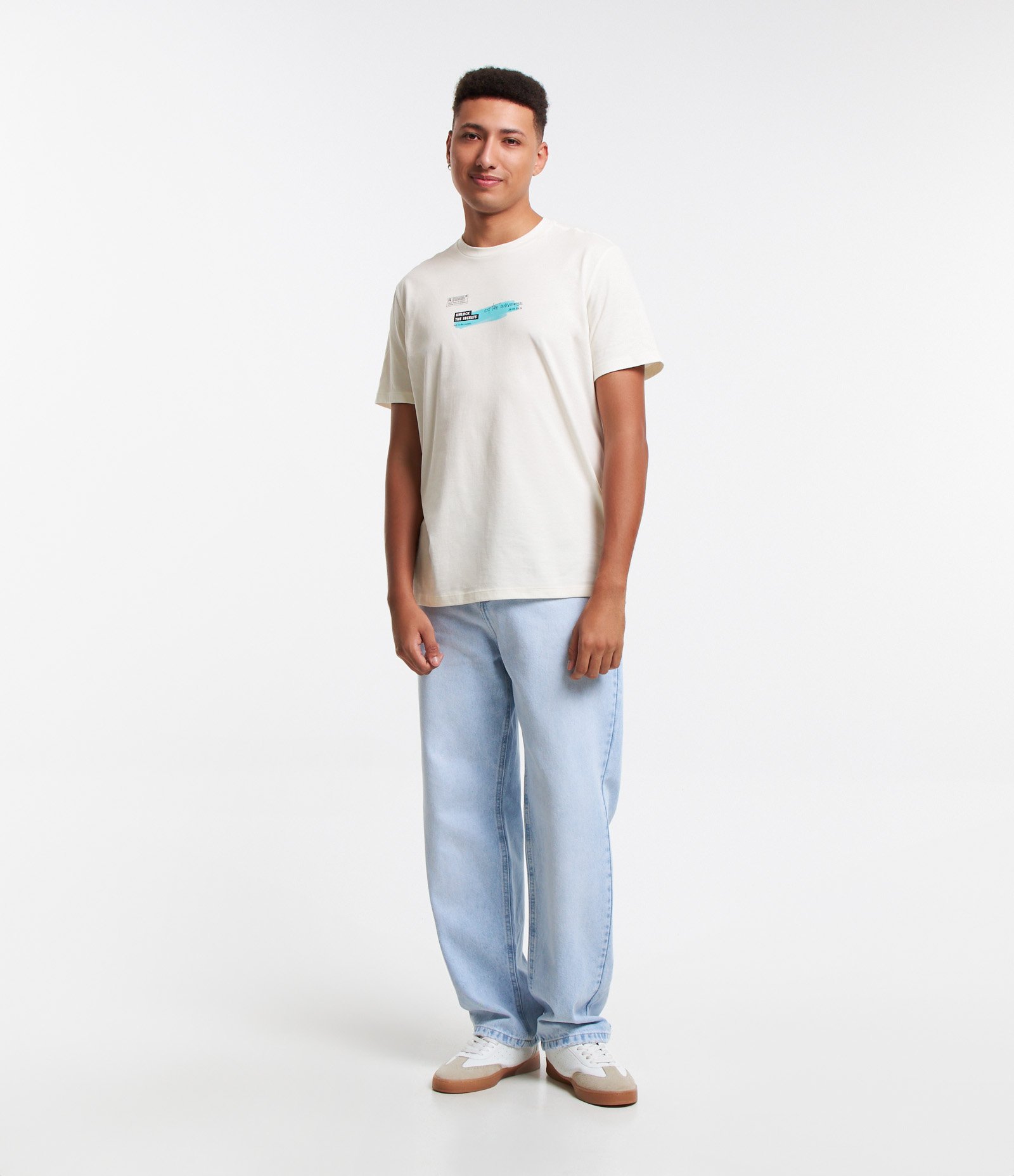 Camiseta Comfort em Algodão Estampa Unlock The Secrets Off White 2