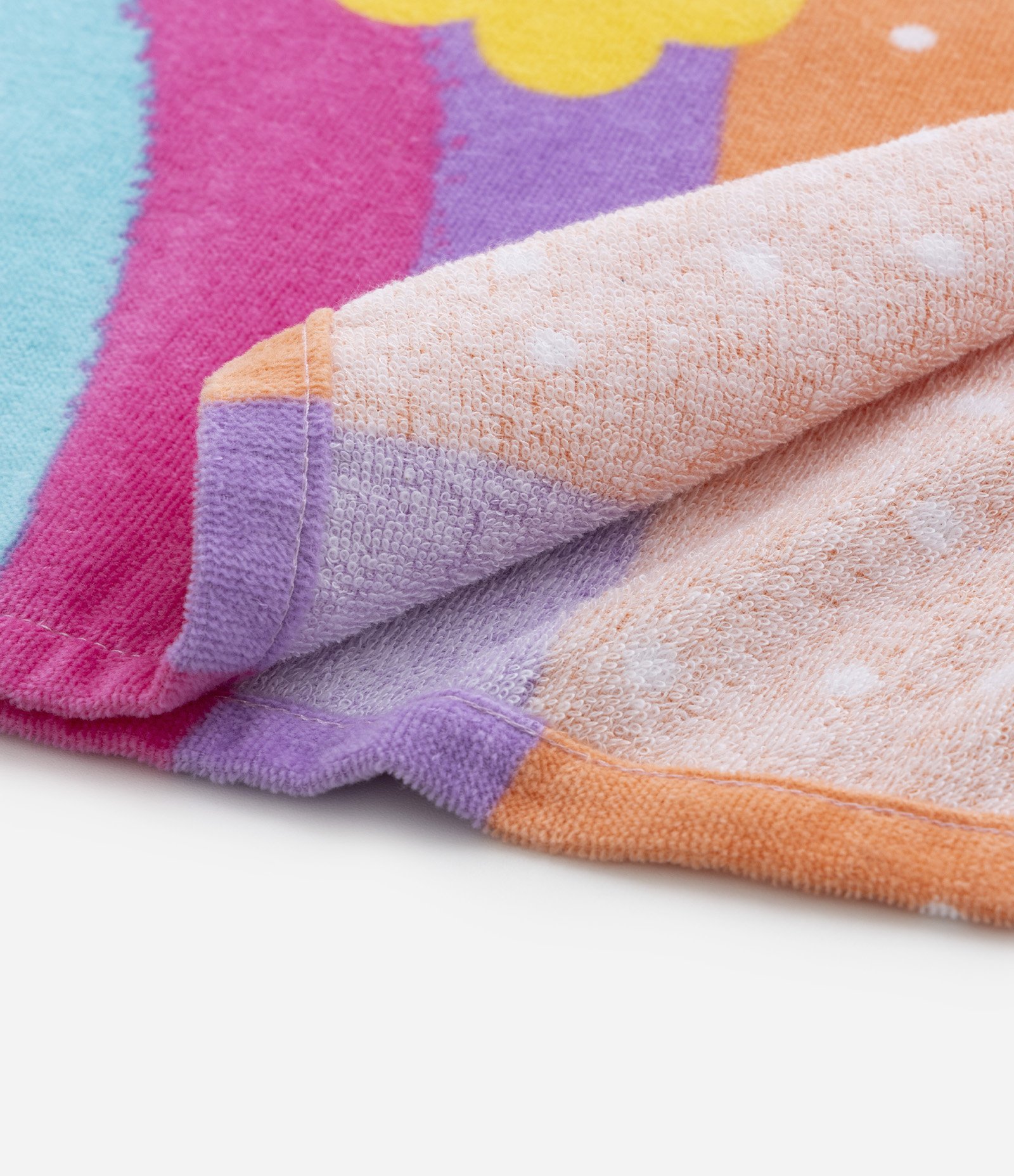 Poncho Infantil Atoalhado com Capuz e Estampa de Arco-Íris - Tam U Laranja 4